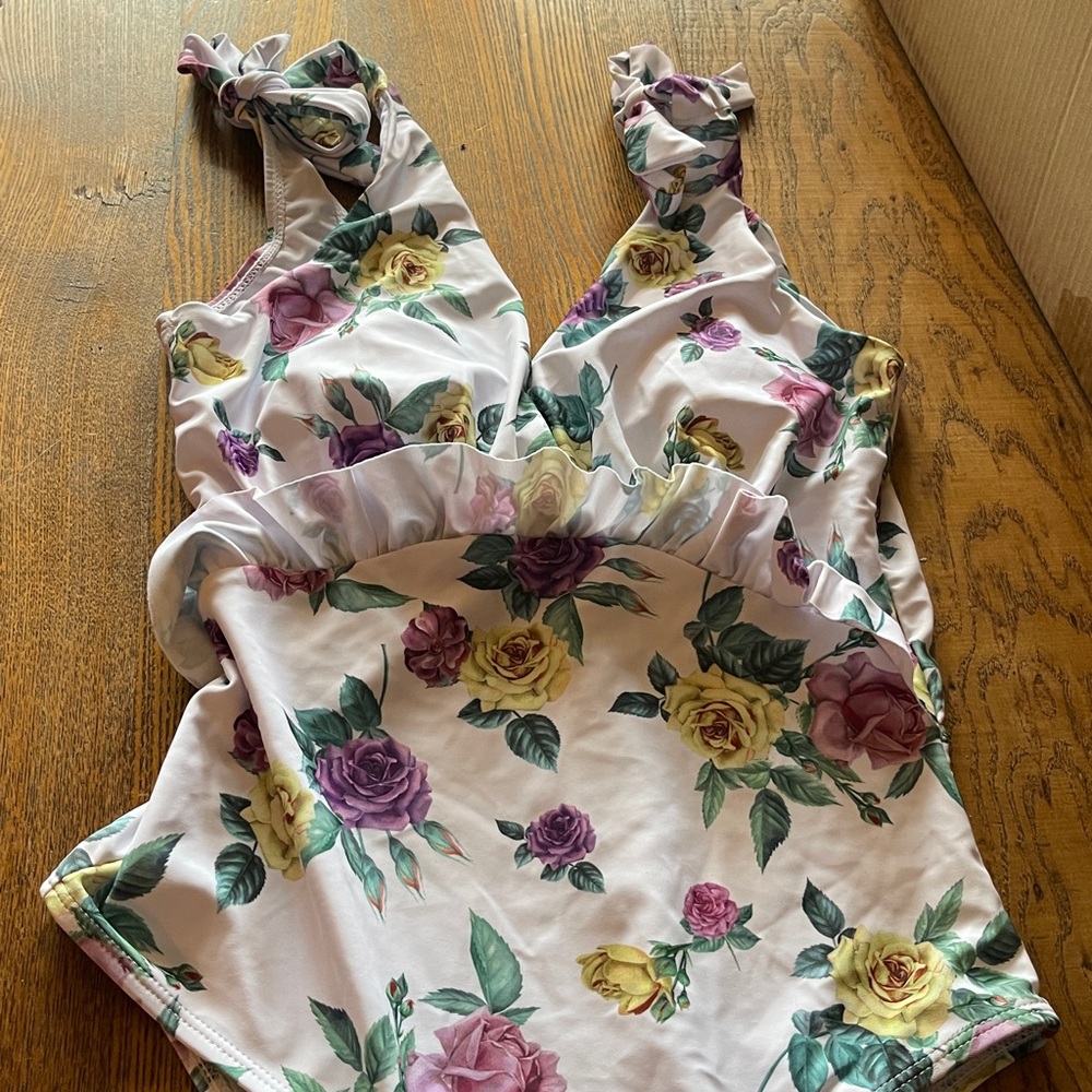 Floral One-Piece Swimsuit Tie Straps Bathing Suit
